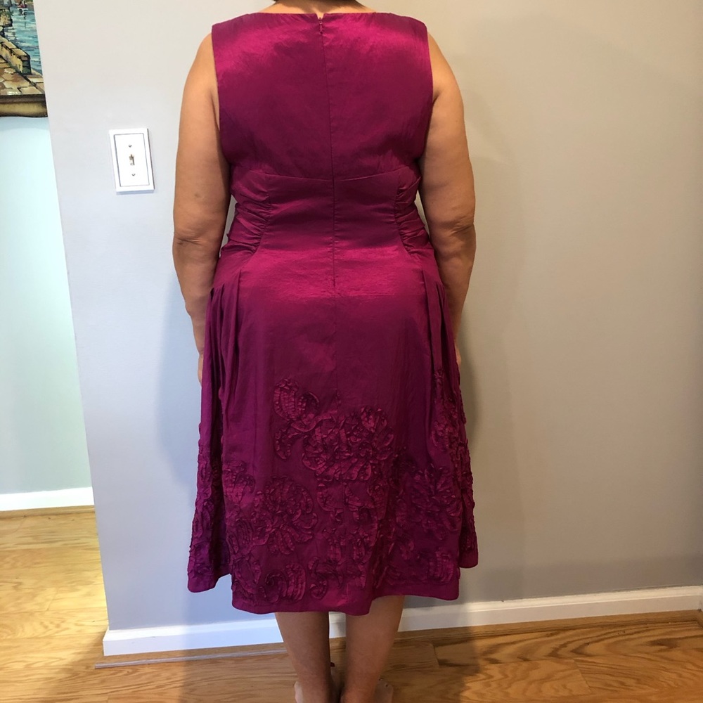 Adrianna Papell, Stunning party dress! - Picture 5 of 8